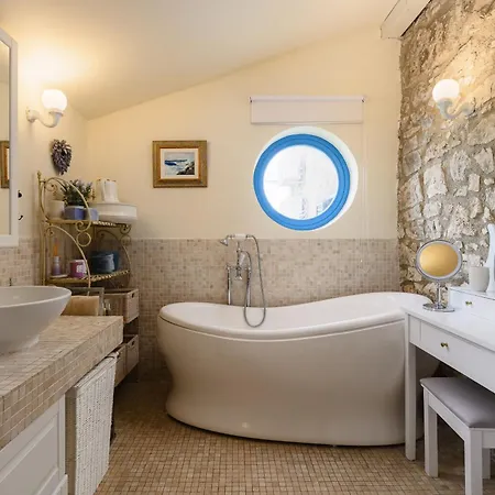 Holiday home Schoene Steinvilla Annette Mit Pool Und Sauna